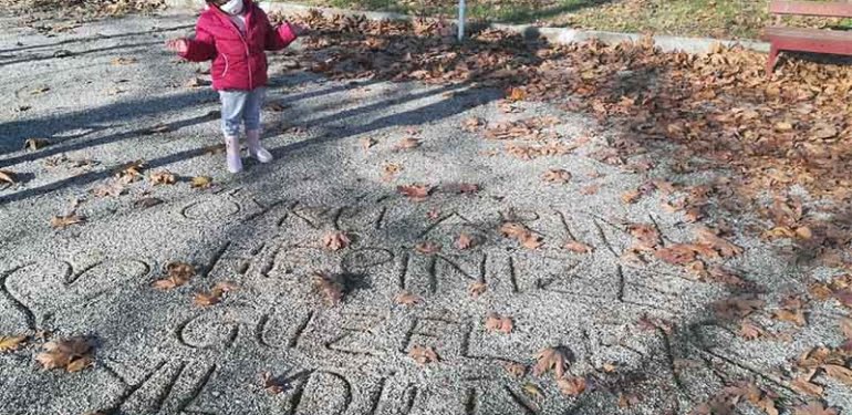 Öykü Arin’in yeni yıl dileği: Herkes donör olsun, eğlensin çok mutlu olsun