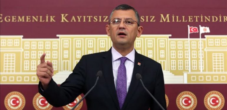 CHP: Askerin Libya çöllerinde işi yok