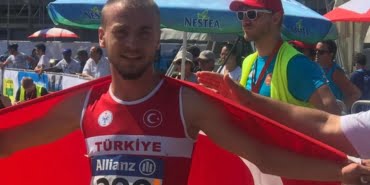 OZEL SPORCU OGUZ TURKER DUNYA SAMPIYONU / ANKARA,(DHA)