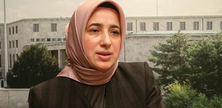 AKP’li Özlem Zengin: Siyasal tarihimiz için en önemli tekliflerden birini vereceğiz