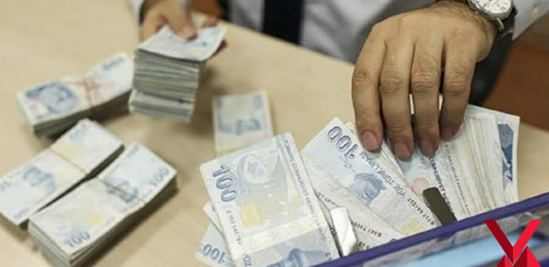 Bir banka daha faiz indirdi