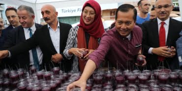 Rize Merkez Muhtarlar Derneği tarafından, Tuzcuoğlu Memişağ