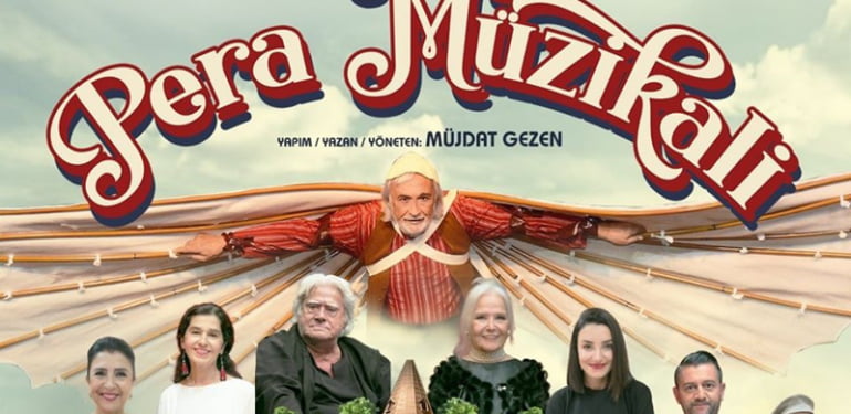 82 yaşında Cüneyt Arkın müzikalle seyircinin karşısında