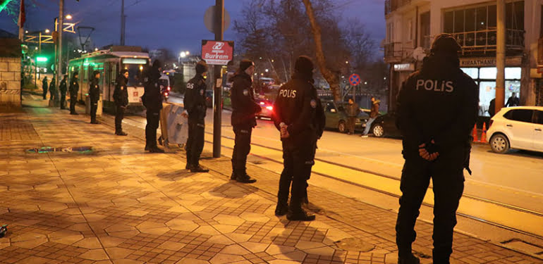 polis