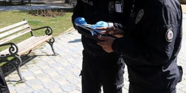 polis