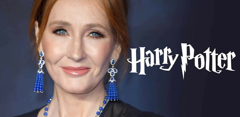 Harry Potter’ın yazarından koronavirüs açıklaması