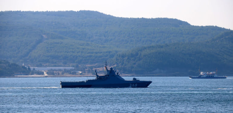 Boğaz’da peşpeşe Rus askeri gemileri