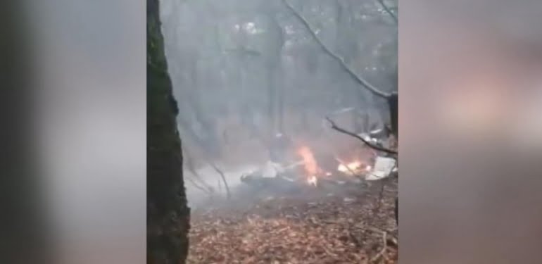 Rusya’da bir helikopter düştü, pilot hayatını kaybetti (DHA)