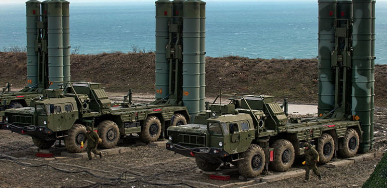 Полк С-400 заступил на боевое дежурство в Крыму