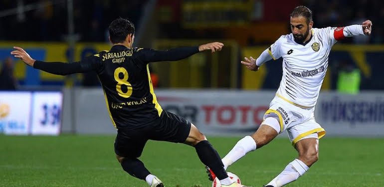 Ankaragücü’nde Sedat Ağçay hastaneye kaldırıldı!