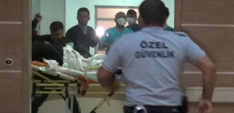 Sedyedeki yaralıyı yumruklayan kardeşler adliyeye sevk edildi