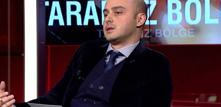 AKP’li yazardan Selman Öğüt’e ‘FETÖ’ iğnelemesi