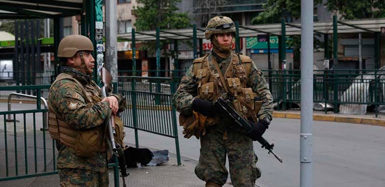 Yıllar sonra ordu sokağa çıktı
