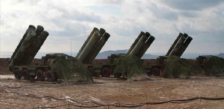 Amerikalı yine CAATSA’yla tehdit etti: S-400’den kurtulun!