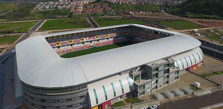 UEFA standartlarında 60 milyonluk amatör stat