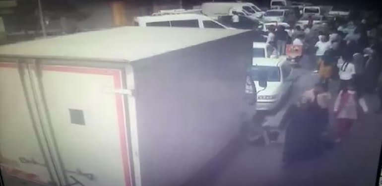 Arkadaşı ihbar etti, düğünü polis bastı