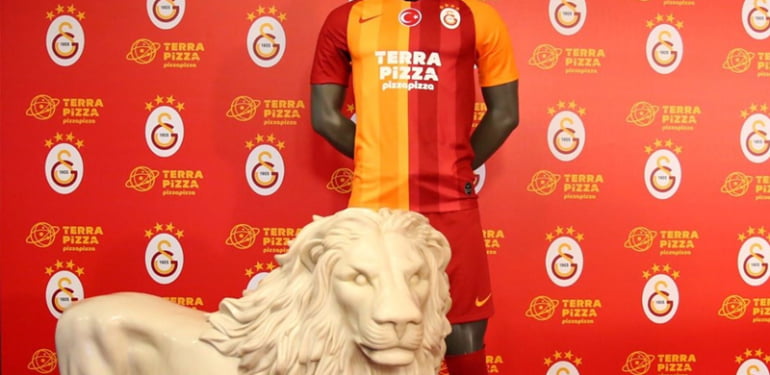 Galatasaray’da Terra Pizza sponsorluktan çekiliyor