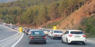 thumbnail_d20haber-denizli-cankurtaran-yogun-trafik-haber-e1569993551737
