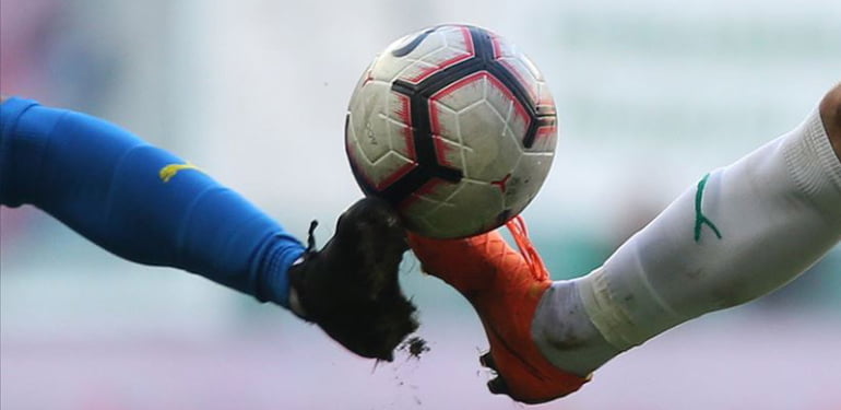 FIFA’dan bir maçta 5 oyuncu değişikliği önerisi