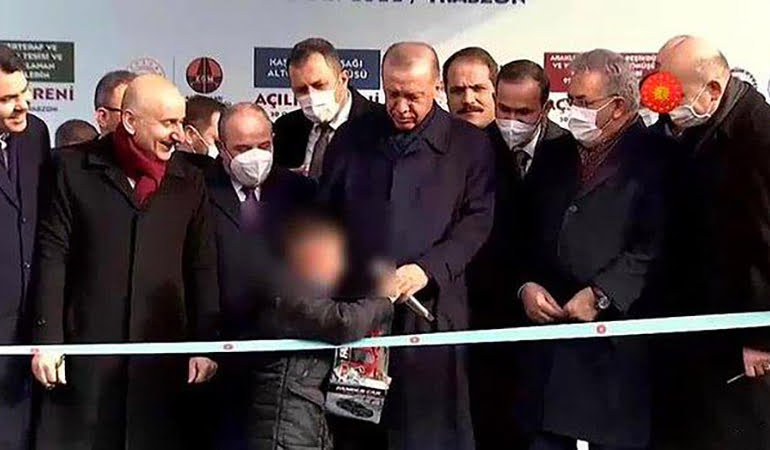 Kılıçdaroğlu’na ‘hain’ diyen çocuk Erdoğan’dan ne istedi?