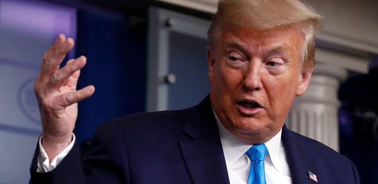ABD basını Trump’ı topa tuttu: Virüsün ciddiyetini hafife aldı
