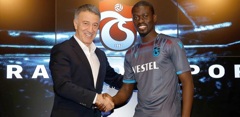 Trabzonspor Ndiaye ile sözleşme imzaladı