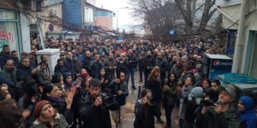 tuncelide-cok-sayida-erkek-cocuga-cinsel-istismarda-bulunan-3-kisi-yakalandi-halk-sokaga-dokuldu_6349_dhaphoto1-e1578635144866