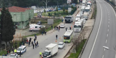 tuzla-d-100deki-arac-kuyrugu-havadan-fotograflandi-veryansintv-1