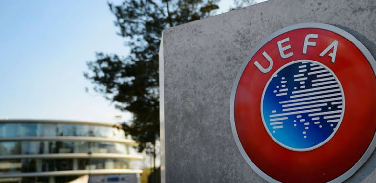 UEFA’dan Putin tezahüratı için Fenerbahçe’ye soruşturma