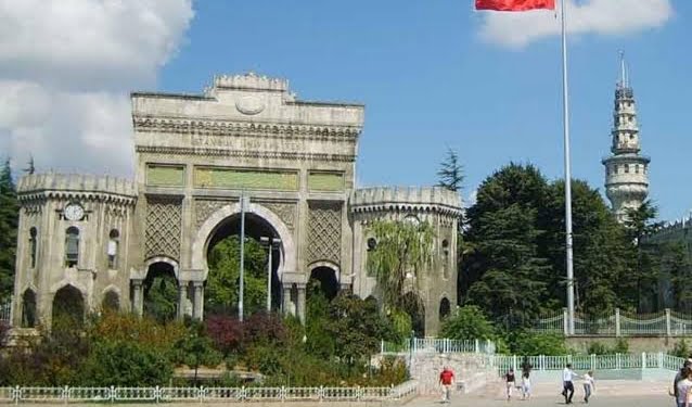 Üniversitelerimizde ‘ilericiler – gericiler’ çatışması