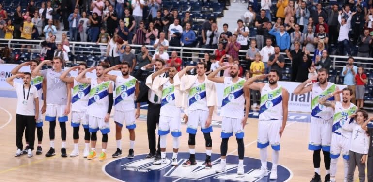 Yabancı basketbolculardan Mehmetçik’e selam