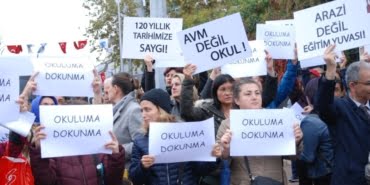 yuz-yirmi-yillik-koklu-okulun-fenerbahce-ye-devrine-veli-ve-mezunlardan-tepki