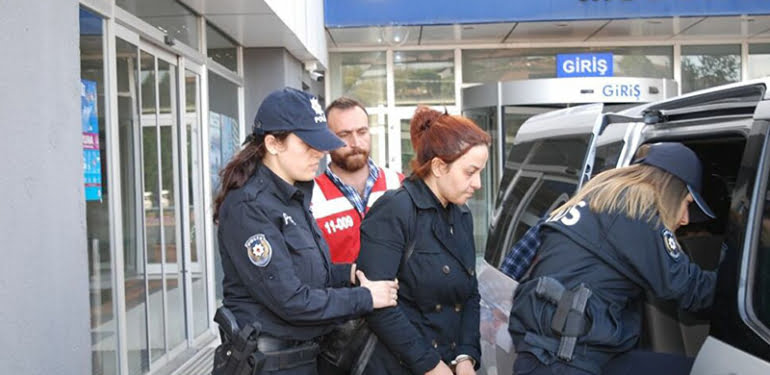 zeynep-gulen