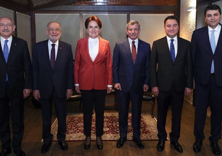 İYİ Parti’den fotoğraf açıklaması: ‘Birbirleriyle aynı Türkiye fotoğrafına sahip değiller ama…’