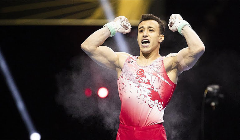 Milli cimnastikçi Adem Asil’den bronz madalya