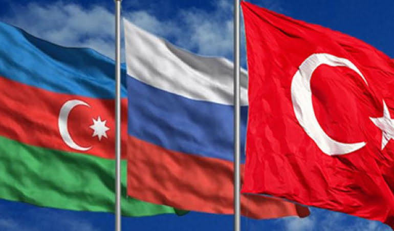Aliyev: Türkiye, Rusya ve Azerbaycan yeni bir oluşum kurabilir
