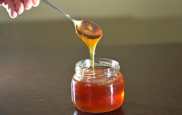 Bal alırken nelere dikkat edilmeli? Süzme bal mı petek bal mı?