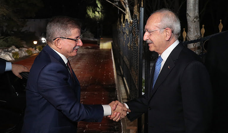 Davutoğlu konuştu! Kılıçdaroğlu’nun ittifak için önerdiği yeni isim…