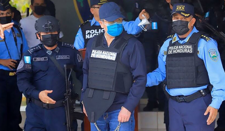 ABD tutuklanmasını istemişti… Eski devlet başkanına polis baskını