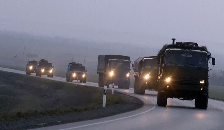Rus askeri konvoyu Donbas sınırına ilerliyor