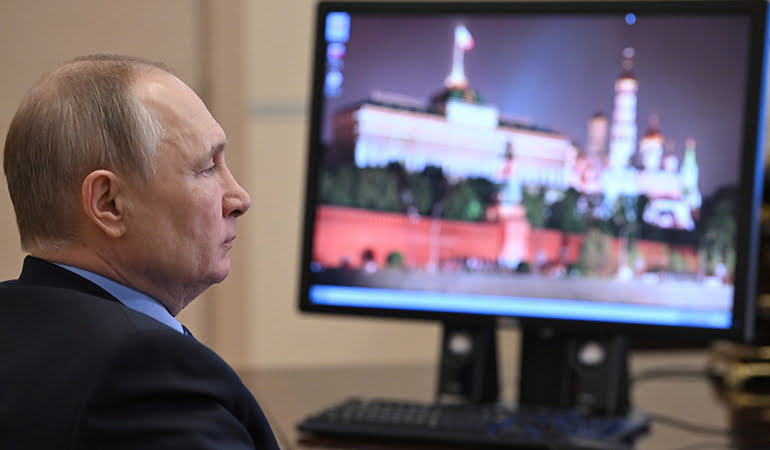 Rusya, SWIFT’ten çıkarıldı… Putin’in B planı