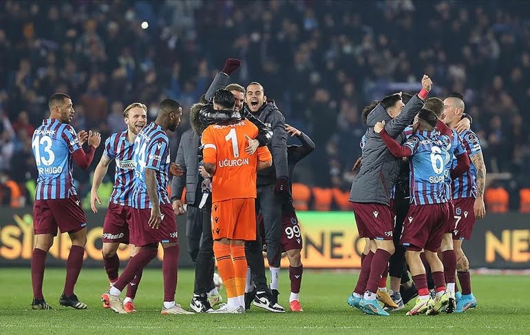 Trabzonspor’dan şampiyonluk yolunda önemli galibiyet