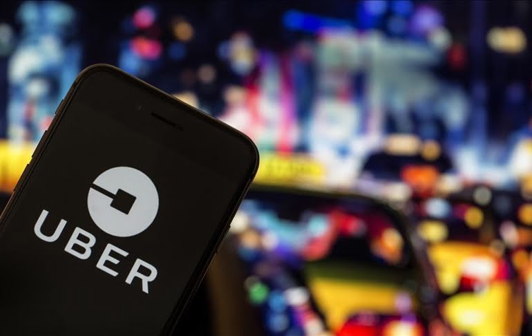 Uber ‘Siyah Taksi’ İstanbul’da hizmete başladı