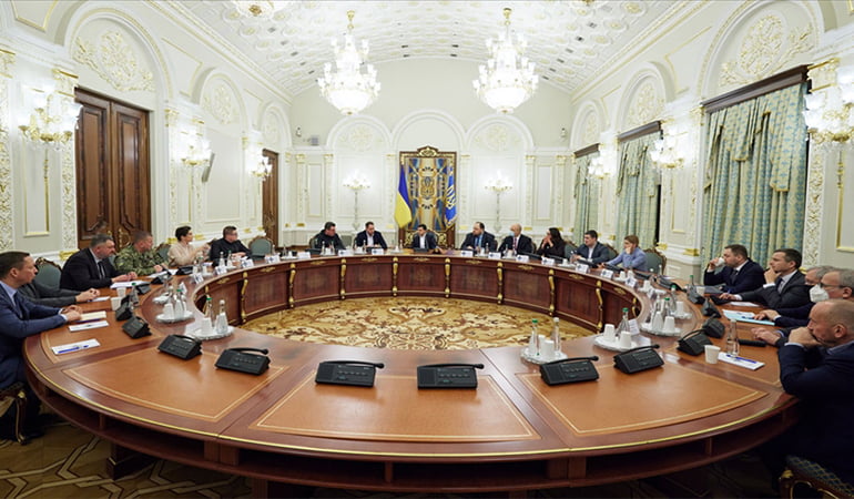 Ukrayna’da OHAL ilan edildi