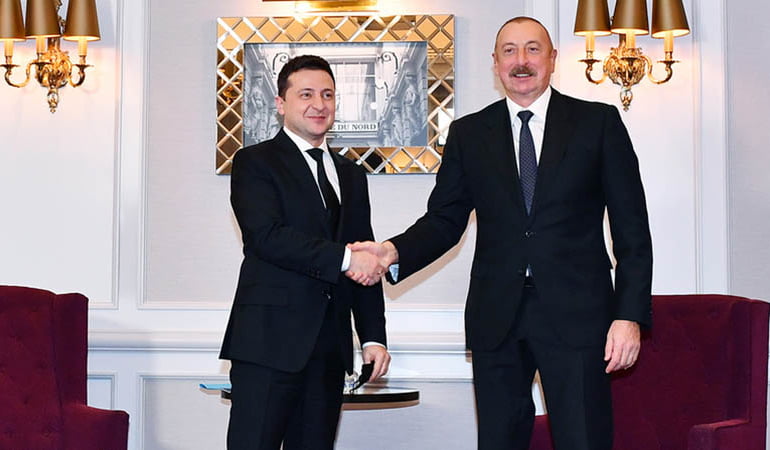 Zelenskiy: SOCAR, ambulanslar için Ukrayna’daki tüm istasyonlara ücretsiz yakıt verecek