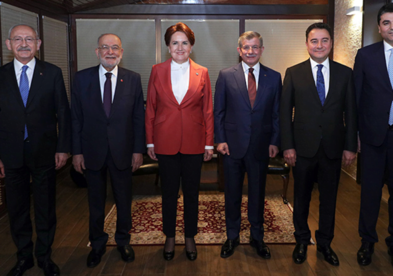 Babacan’ın davetiyle 6 lider bir araya geldi: ‘Benzeri olmayan iş birliği’ mesajı