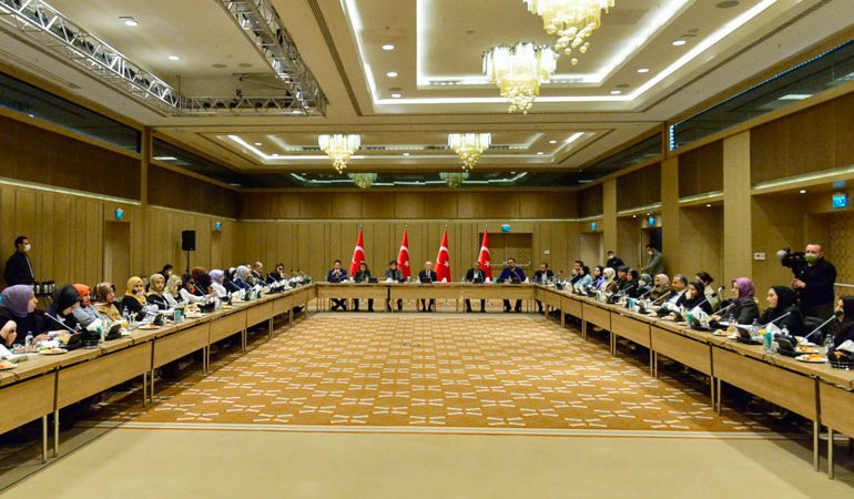 Kılıçdaroğlu’nun ‘helalleşmeye’ çağırdığı Esma Güneş: Partisinin geçmişiyle yüzleşmeye çalışıyor
