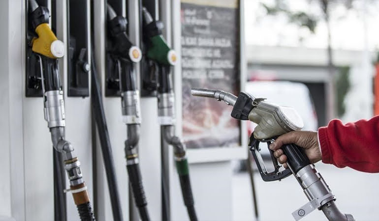 Brent petroldeki hareketlilik pompa fiyatlarına nasıl yansıdı?