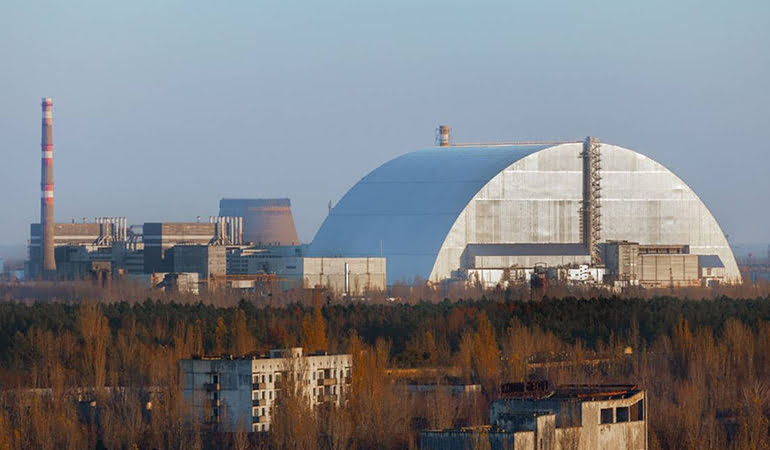 Rus ordusunun Çernobil Nükleer Enerji Santrali’nden çekildiği iddia edildi