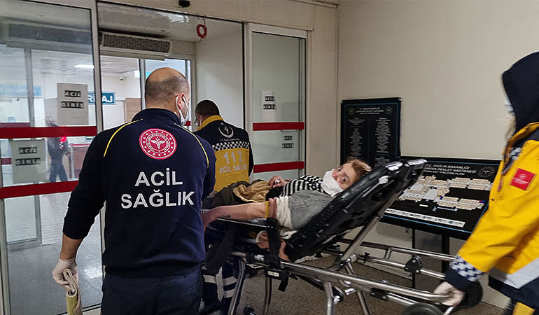 Dünya Kadınlar Günü’nde bıçaklandı!